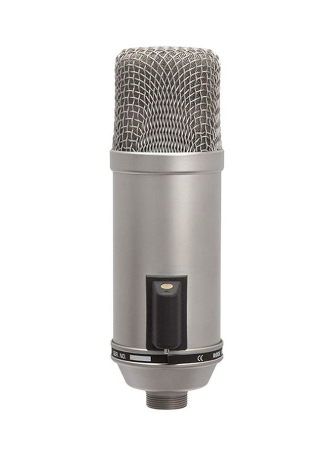 Microphones Broadcaster silver