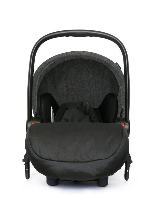 Infant Car Seat - Dark Grey
0 - 12 Months