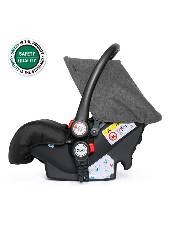 Infant Car Seat - Dark Grey
0 - 12 Months