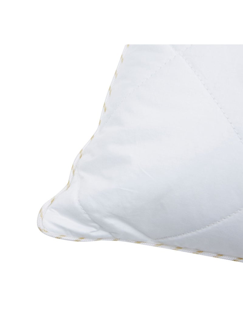 Cluster Fiber Pillow Microfiber White