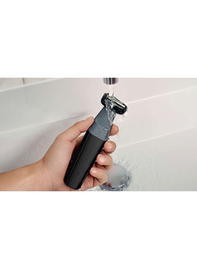 Showerproof Bodygroom Series 3000 BG3010/15 Black/Grey