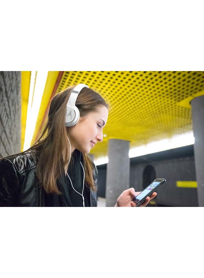 Over-Ear Wired Headphones With Enhanced Bass White