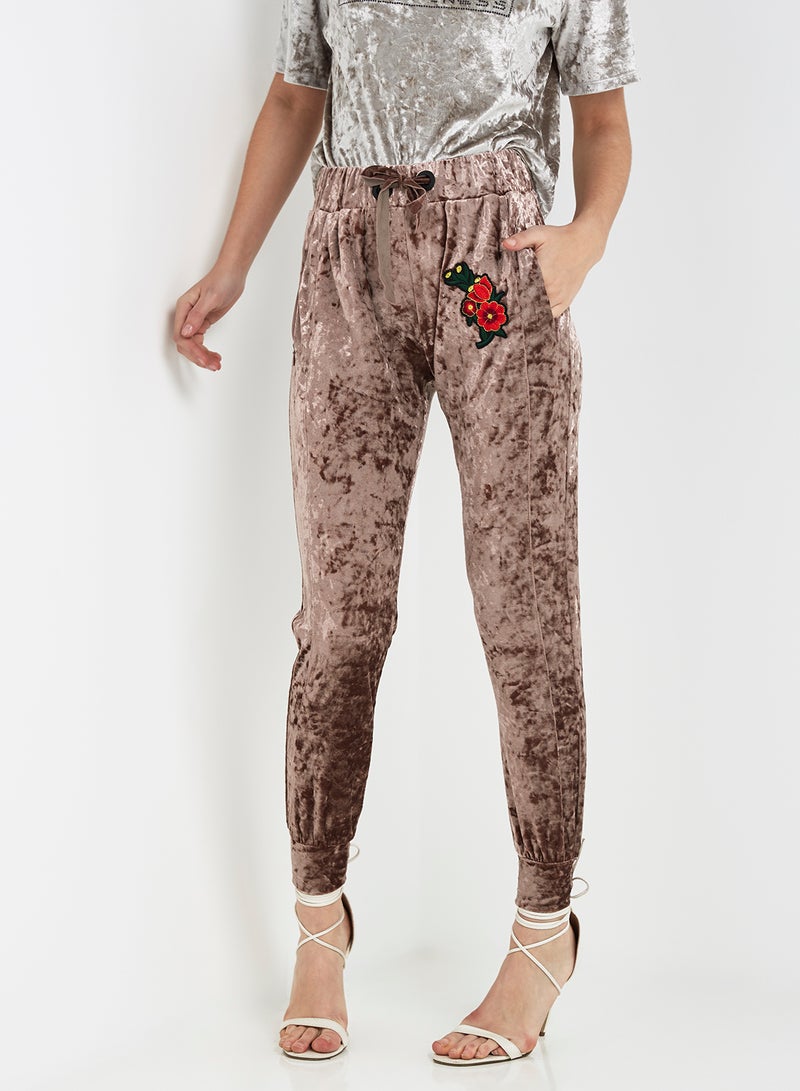 Embroidered Skin Fit Sweatpants Beige