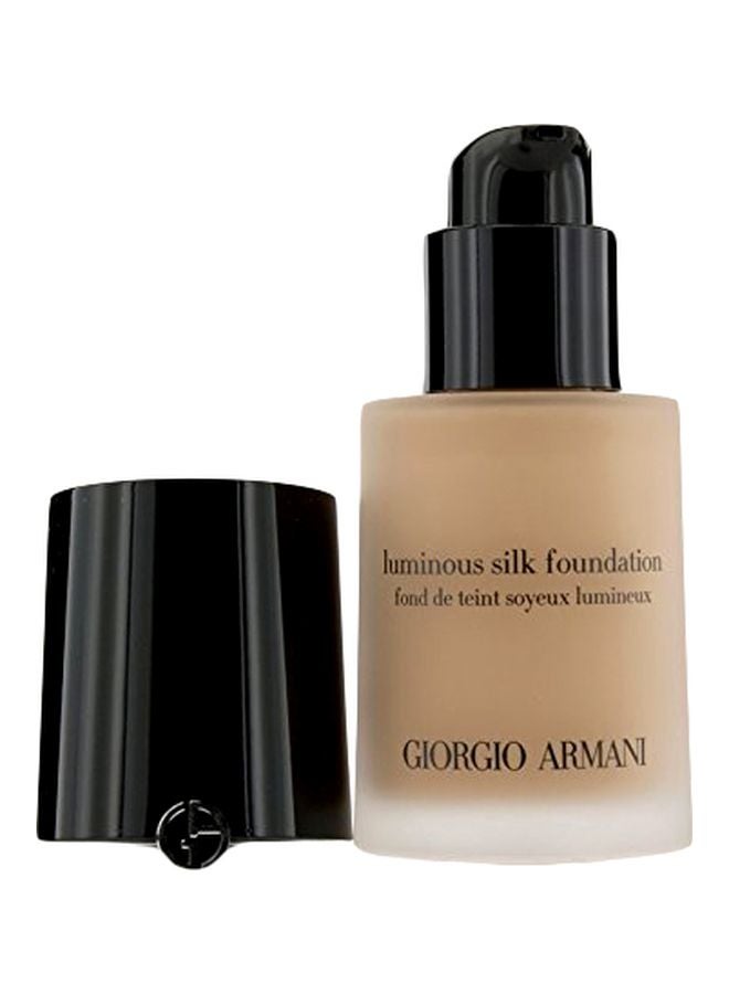 Luminous Silk Foundation 7 Tan