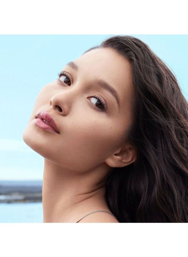 Skin Love Weightless Blur Foundation Ivory