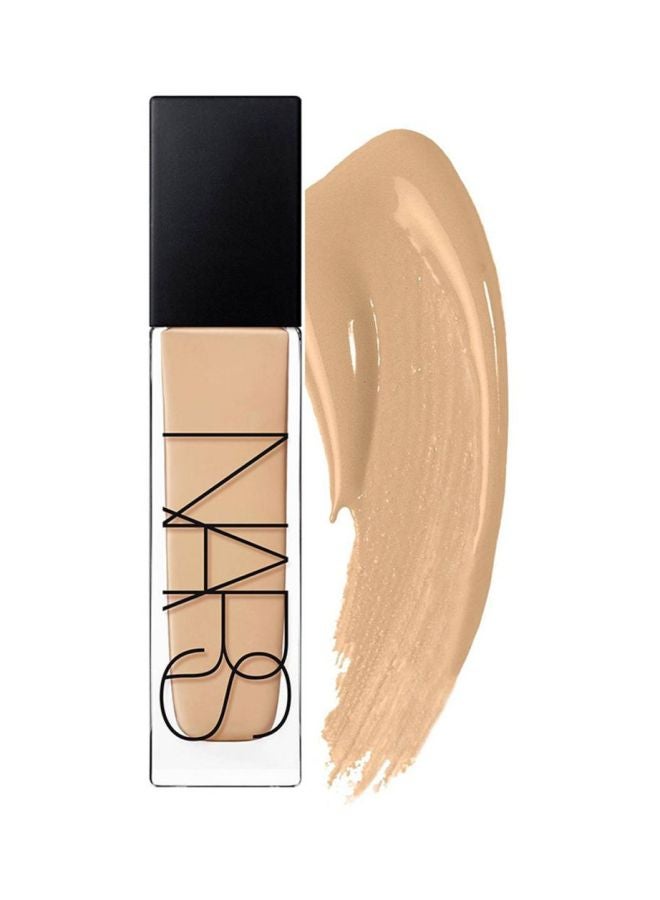 Natural Radiant Longwear Liquid Foundation Barcelona Barcelona