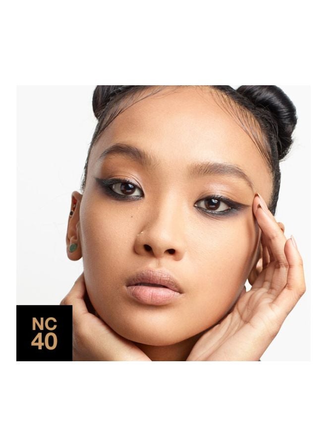 STUDIO FIX FLUID SPF 15 FOUNDATION NC 40 NC40