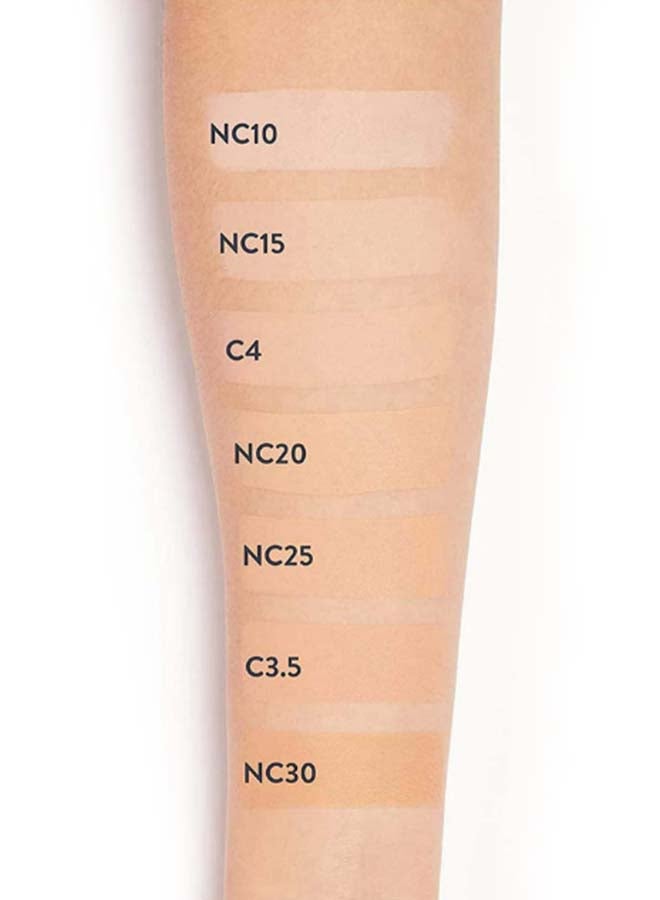 STUDIO FIX FLUID SPF 15 FOUNDATION NC 20 NC20