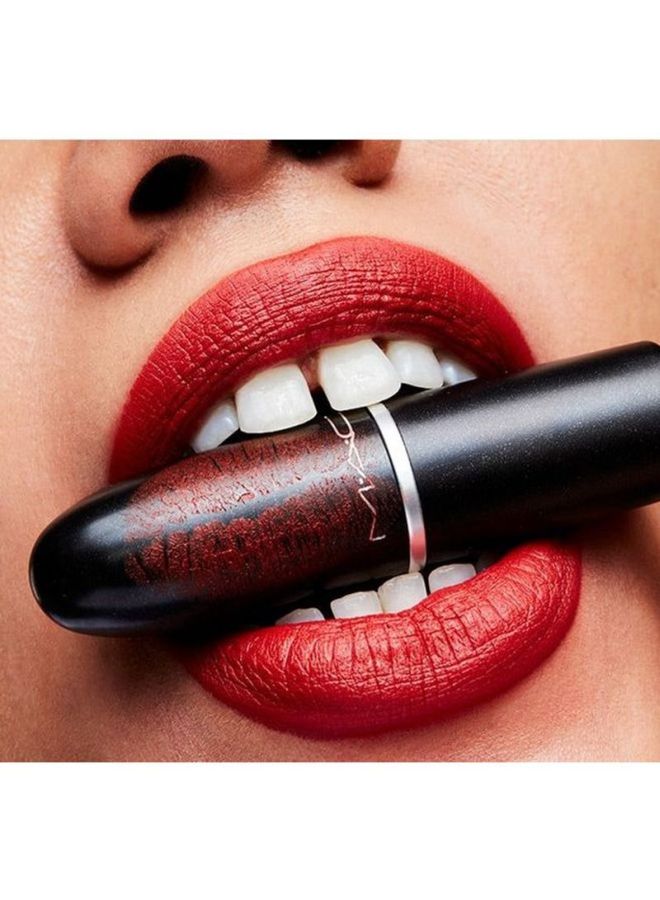Smudge-Proof Matte Lipstick Chili