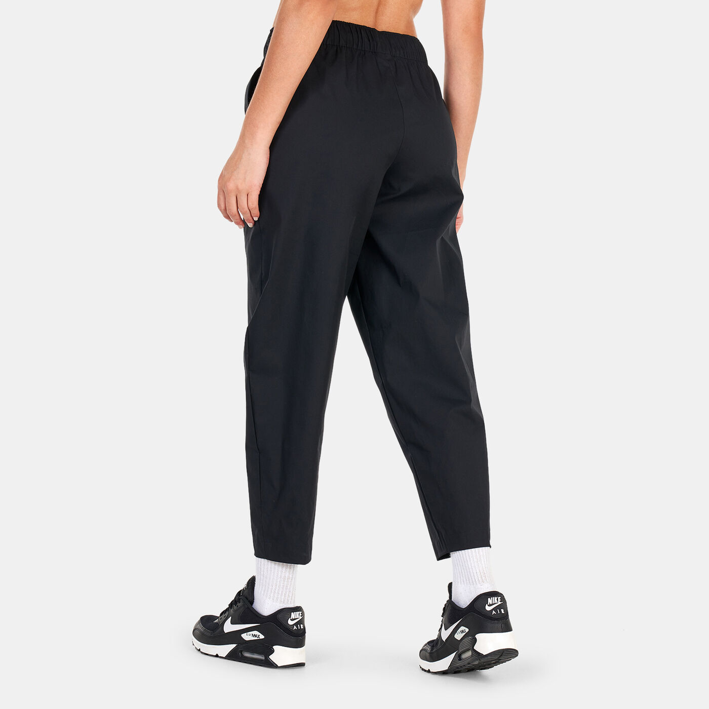 Women's Sportswear Essential High-Rise Curve Pants