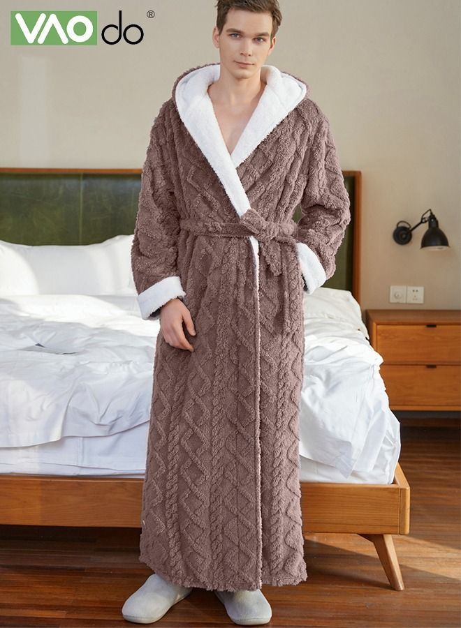 Men's Coral Fleece Bathrobe Skin-friendly Breathable Simple Nightgown Hooded Home Clothes Brown