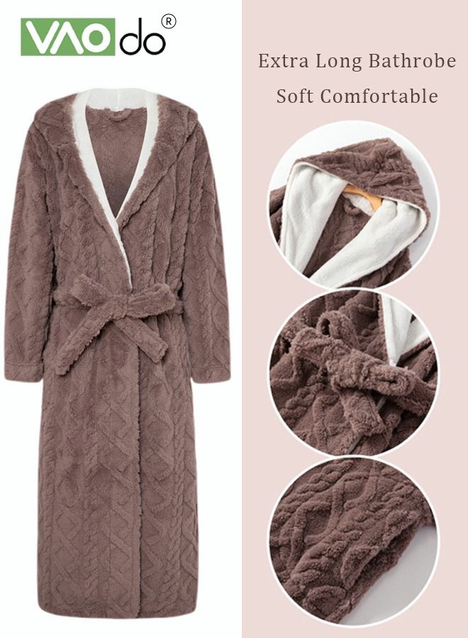Men's Coral Fleece Bathrobe Skin-friendly Breathable Simple Nightgown Hooded Home Clothes Brown