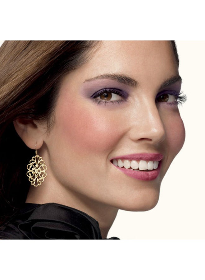Blushing Blush Powder Smoldering Plum