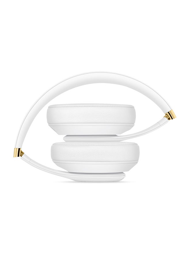 Studio3 Wireless Over-Ear Headphones White