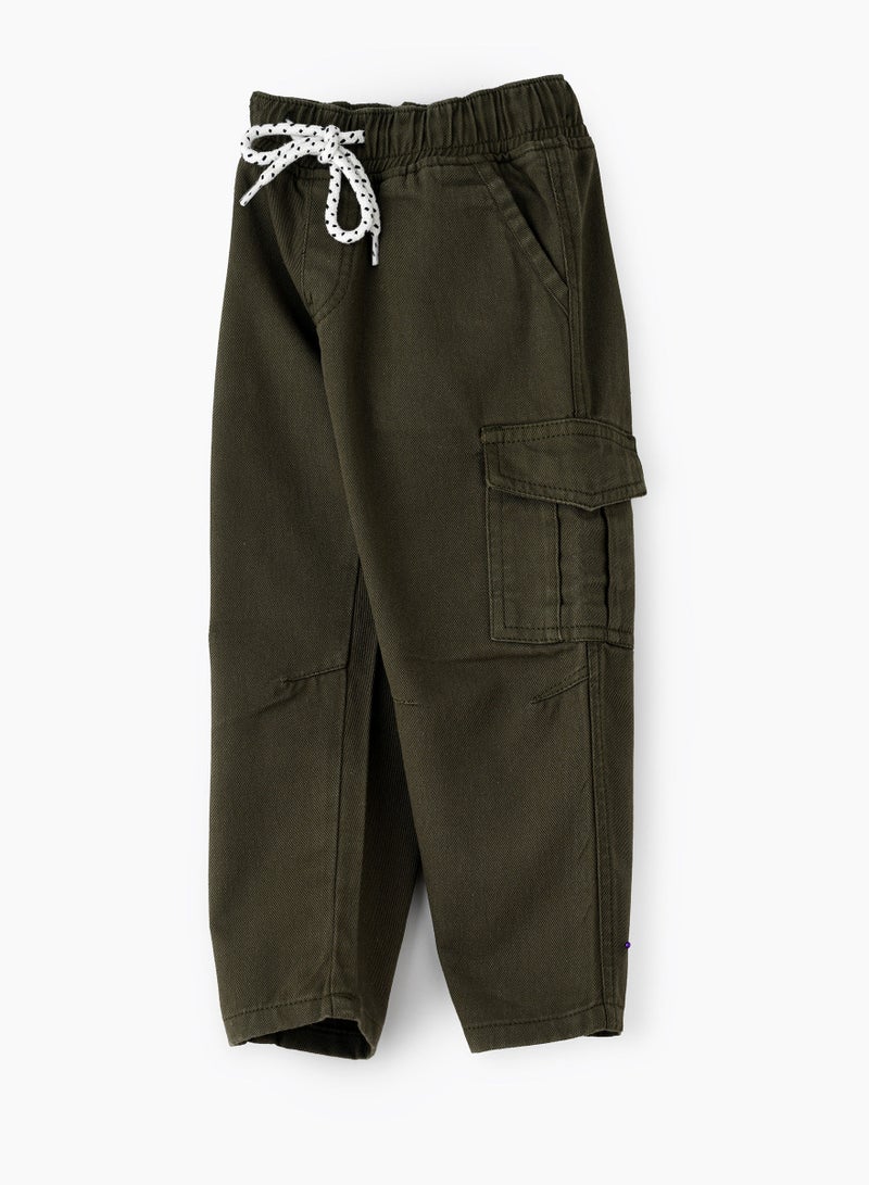 Woven jogger with front patch pocket