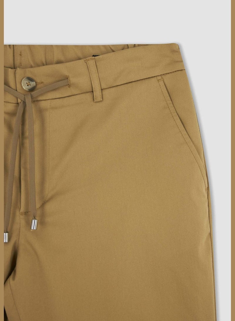 Jogger Fit Tie Waist Chinos