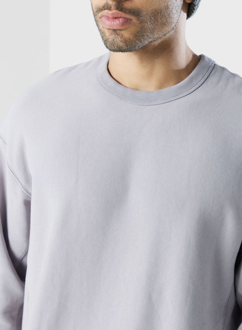 Essential Sweatshirt