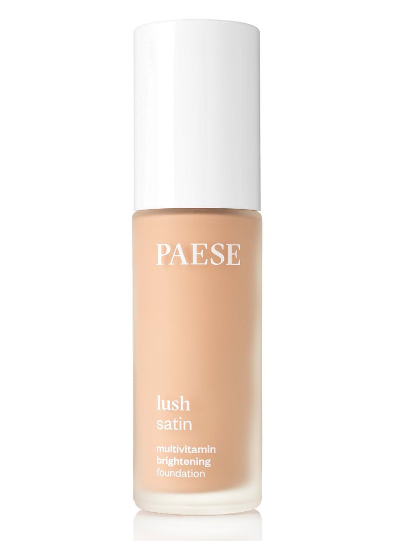 Liquid lush Satin Highlighting Foundation 33 Golden Beige
