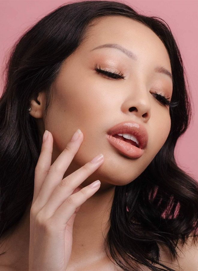 Starry Night - Reusable & Natural Looking Lash Wispies. Handmade from Ultra-Fine Korean Silk. Lightweight Eyelash for that Everyday Look (1 Pack)