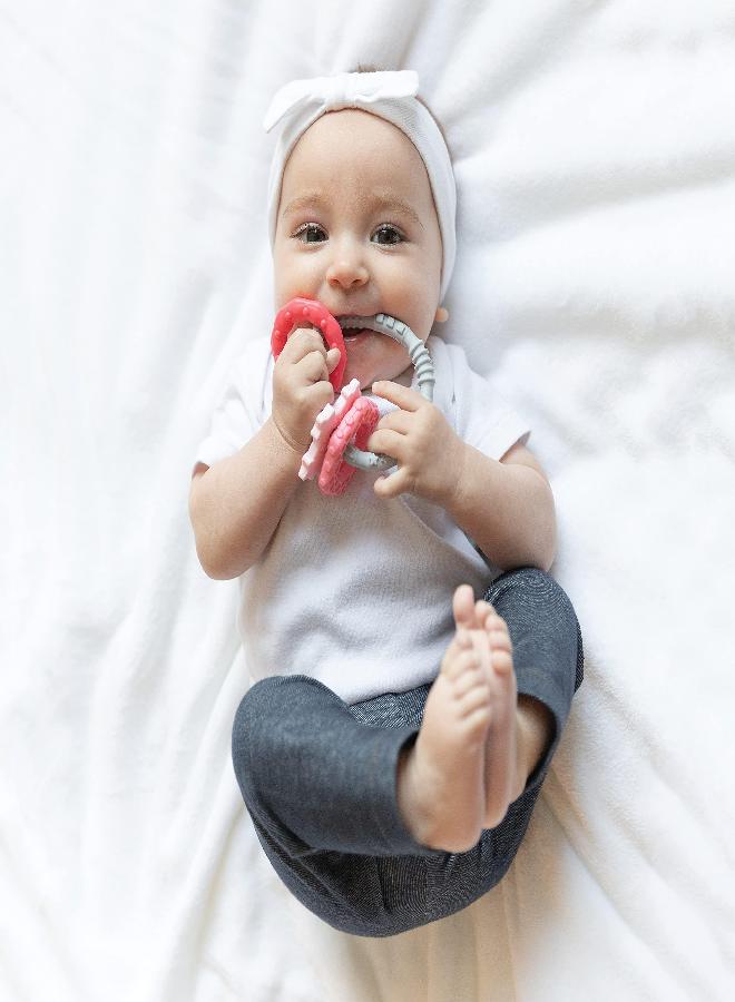 Bumkins Teething Freezer Toys for Babies, Baby Toy Keys Rings, Teething Baby Relief, Babies 3 Months Up, Teether Bracelet with Charms, Freezable Platinum Silicone