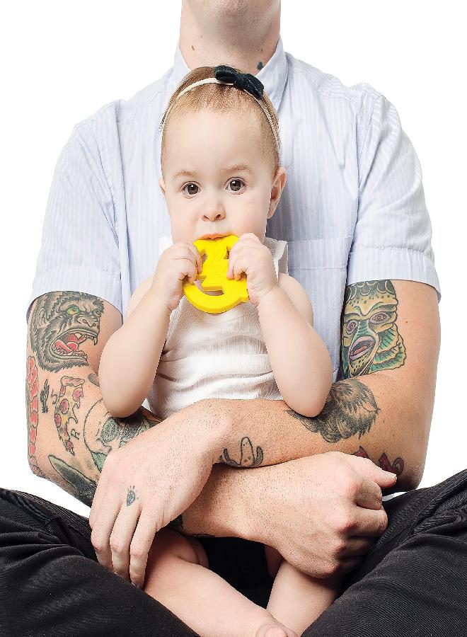 Bumkins Teething Freezer Toys for Babies, DC Comics Wonder Woman Baby Toy Teether, Teething Baby Relief for Gums, Babies 3 Months Up, Freezable Silicone Teether