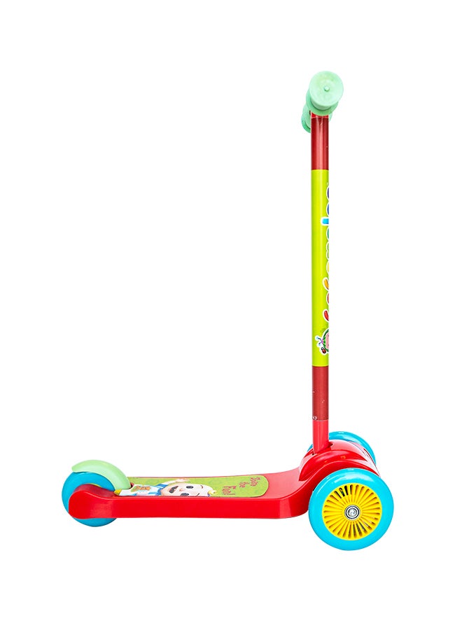 Cocomelon Tilt and Turn Scooter 24.5cm