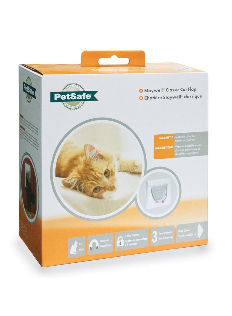 Magnetic 4 Way Locking Classic Cat Flap White