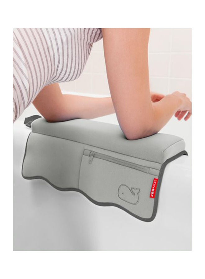 Moby Bathtime Essentials – Grey