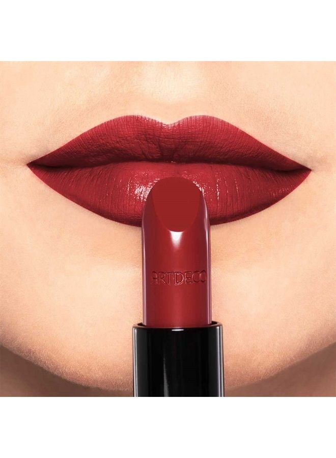 Perfect Color Lipstick I red I glide-on lipstick with rich color & plumping effect I creamy, pearly finish I hyaluronic acid has a plumping effect I lip plumper I lip care I makeup I 0.14 Oz