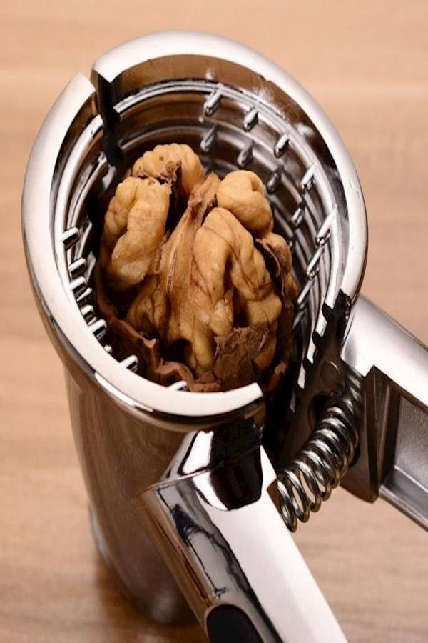 Walnuts Kitchen Tool Silver 0.351kg