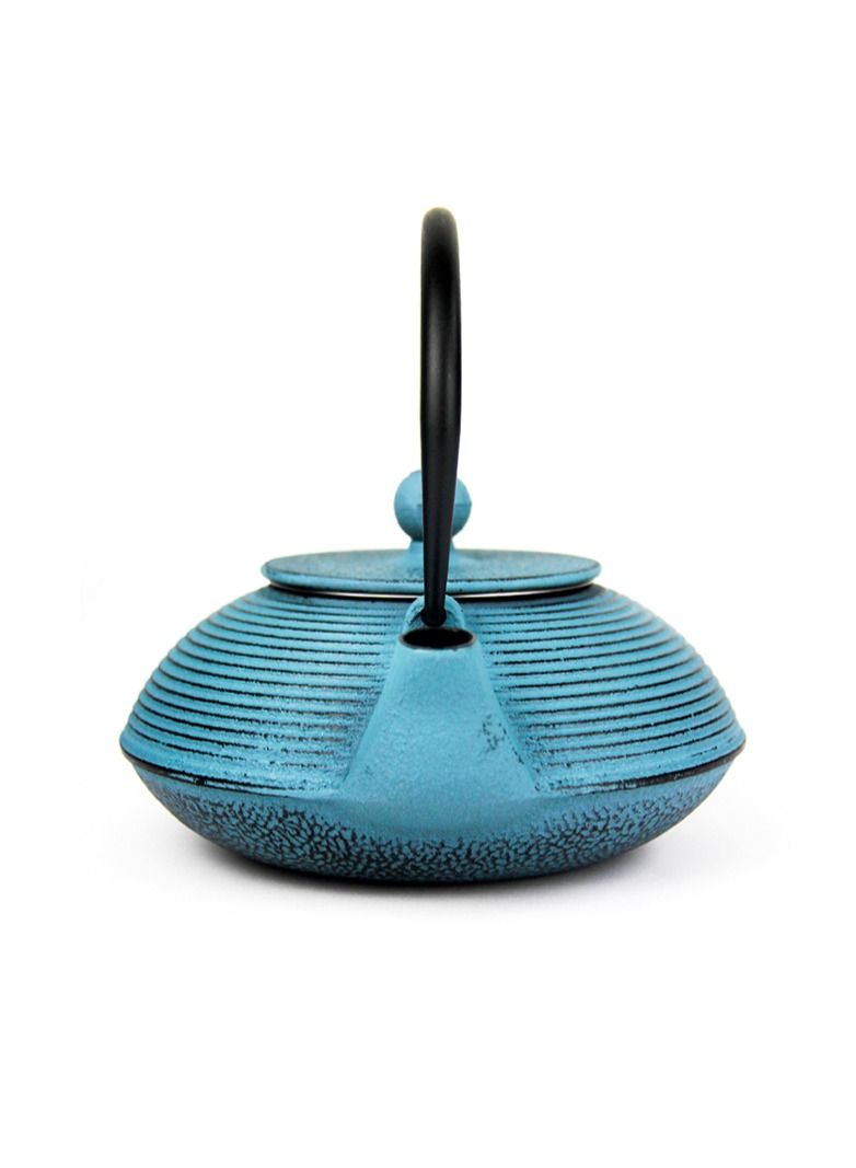 Durable Coated with Enamel Interior Cast Iron Tea Kettle With Lid And Loose Leaf Tea Infuser (Blue) 0.6 Liter