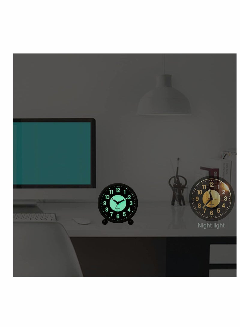 Alarm Clock, Luminous 4'' Round Silent Analog Table Clock Non-Ticking, Battery Operated with Loud Alarm and Night Light Small Desk Clock for Bedroom, Bedside Table - 1Pcs