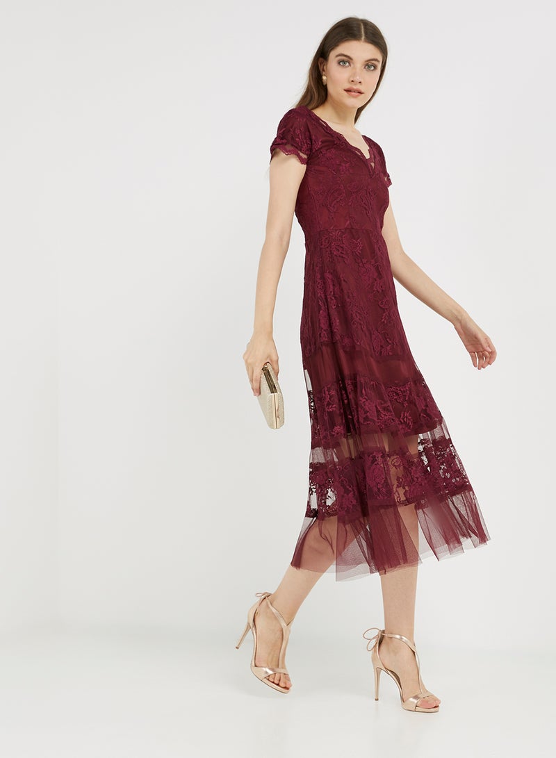 Lace Detailed Flared Midi Dress Maroon