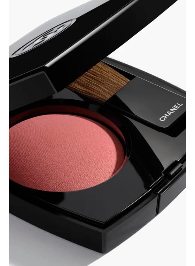 Contrast Cheeks Powder Blush With brush_440 Quintessence