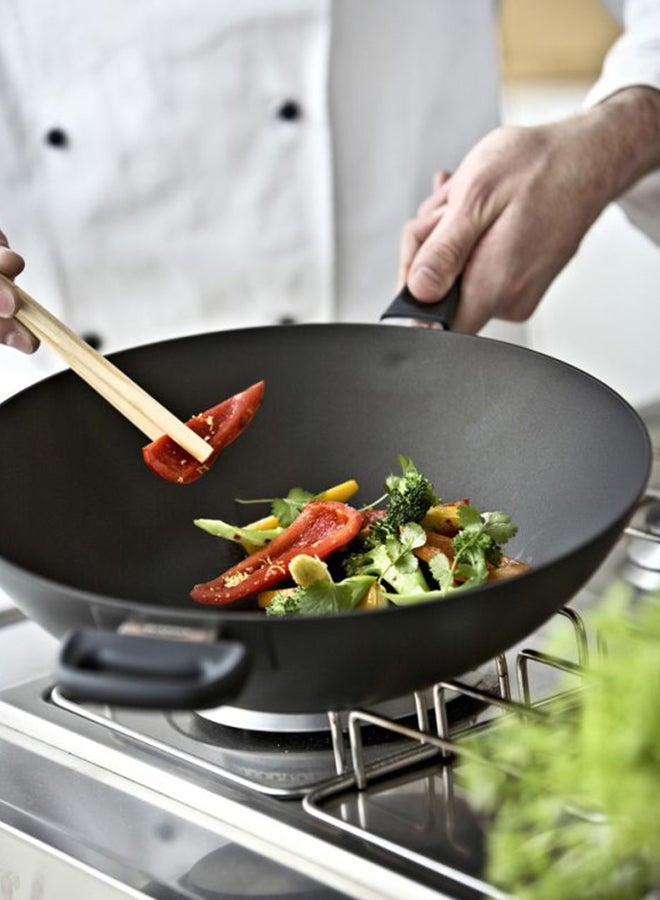 Classic Wok With Rack And Sticks Black 32cm