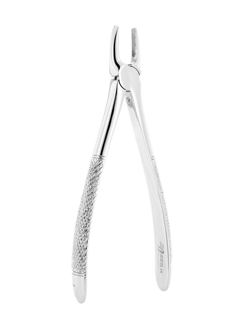 Extraction Upper Incisors and Canines