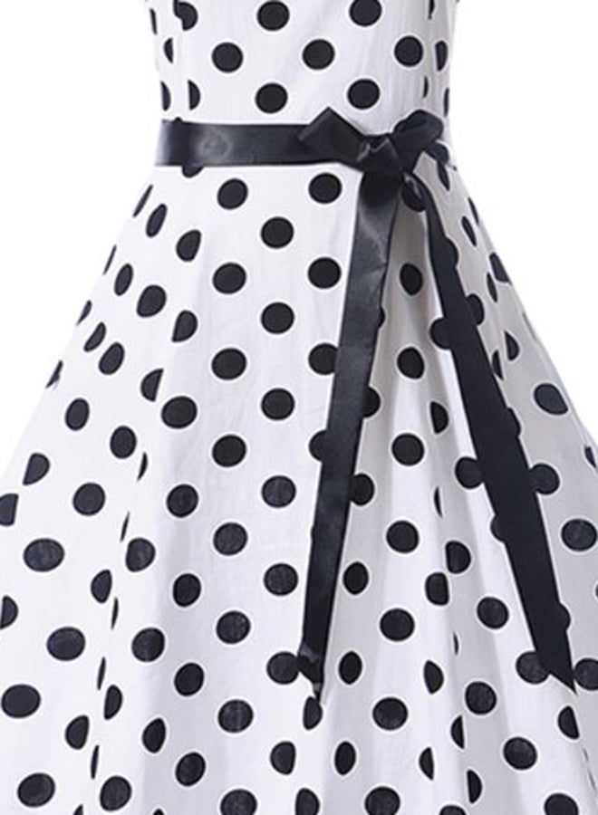 Polka-Dotted Sleevesless Dress Black/White