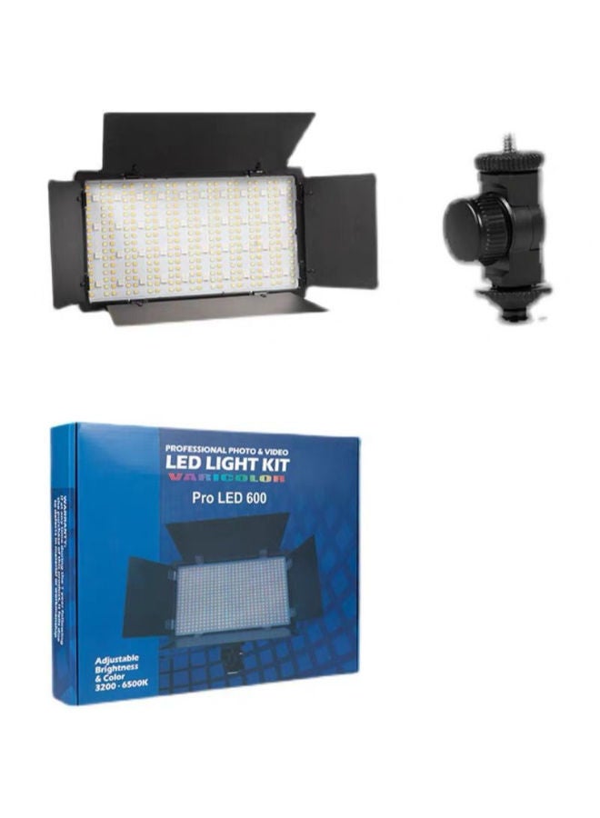 600 LED light video light kit, rechargeable and plug-powered camera video light, 3200K-5600K camera video light， rechargeable and plug-powered video conference live light LED LIGHT