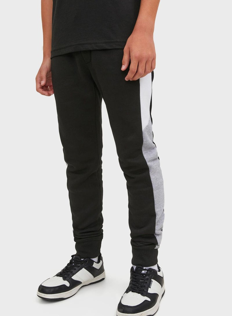 Youth Drawstring Cuffed Sweatpants