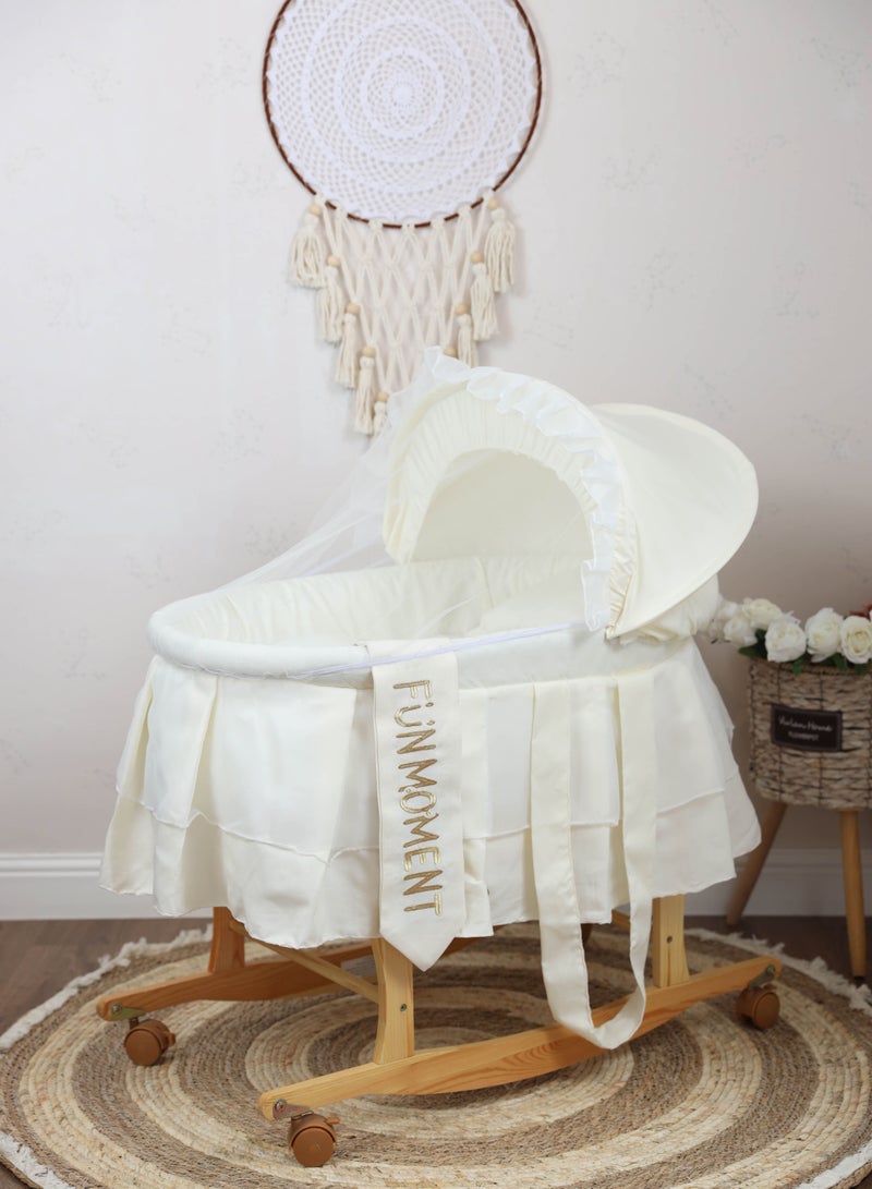Moses Basket with Wooden Wheels Stand