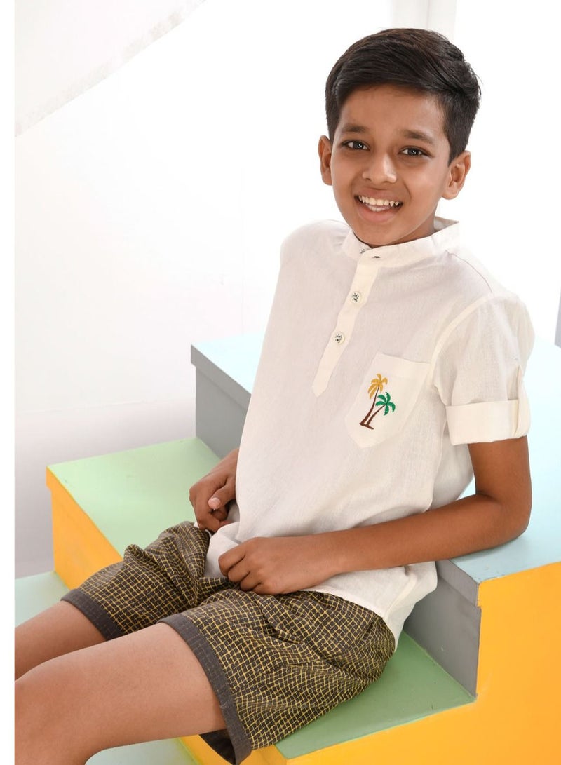 Pure cotton  shirt with palm trees embroidery and short set for boys