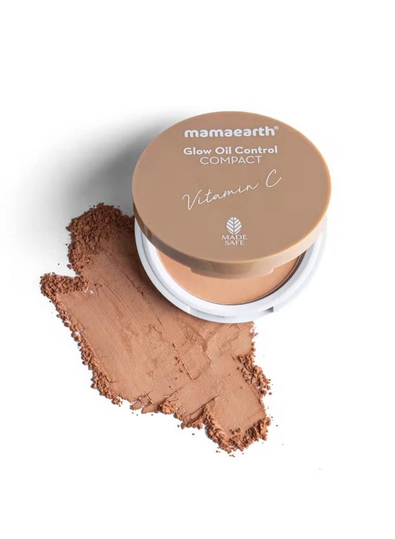 Mamaearth Glow Oil Control Compact Powder SPF 30 with Vitamin C and Turmeric for 2X Instant Glow - 9 g.(Ivory Glow),