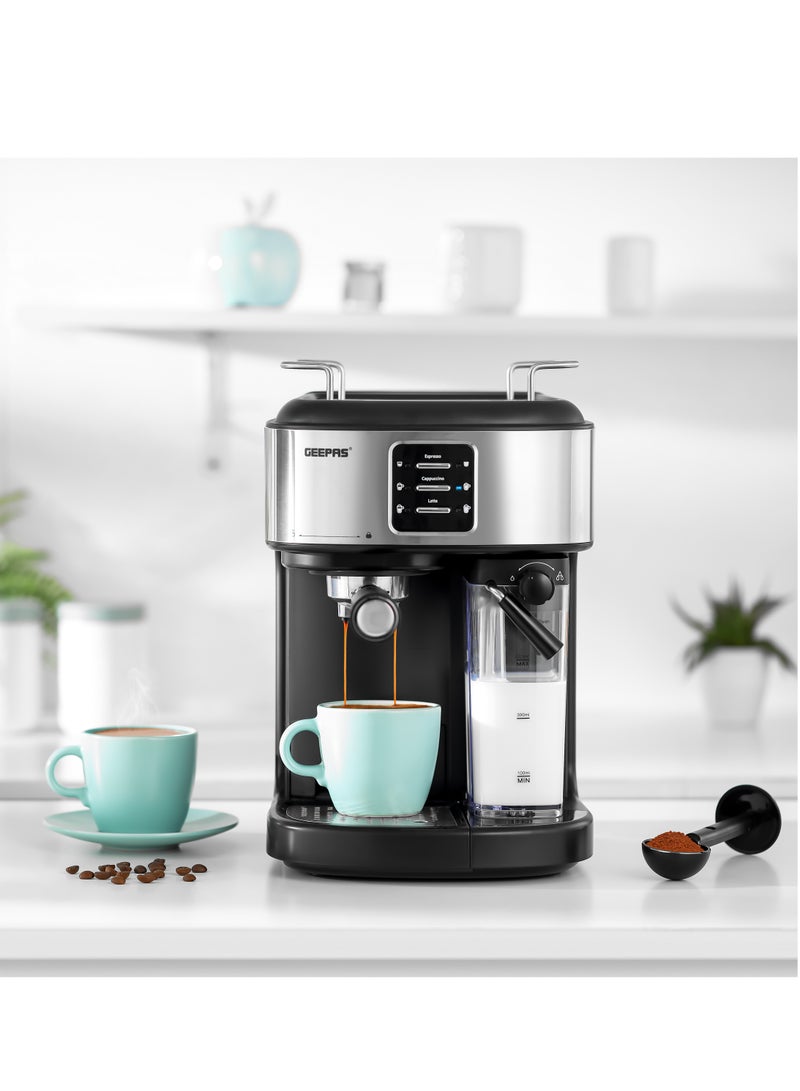 Espresso and Cappuccino Coffee Machine, Equipped with 20 Bar High Pressure Pump and Powerful Steam System, Makes Cappuccino, Lattes, Espresso, Macchiato, Mocha 1.5 L 1250 W GCM1215SA Silver/ Black