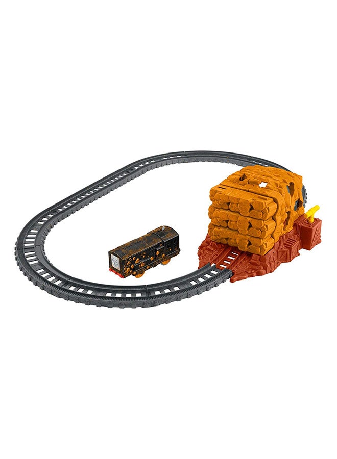 Thomas And Friends: Trackmaster Tunnel Blast Set FJK24