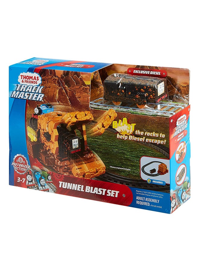 Thomas And Friends: Trackmaster Tunnel Blast Set FJK24