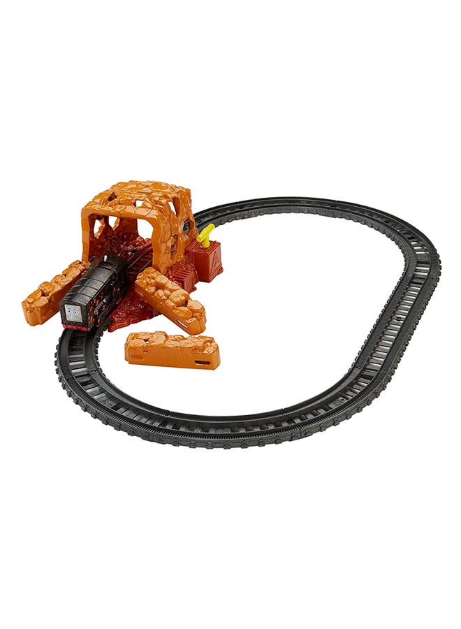 Thomas And Friends: Trackmaster Tunnel Blast Set FJK24