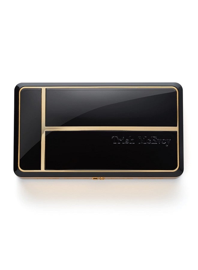 ® Makeup Wardrobing Deluxe Refillable Compact 2