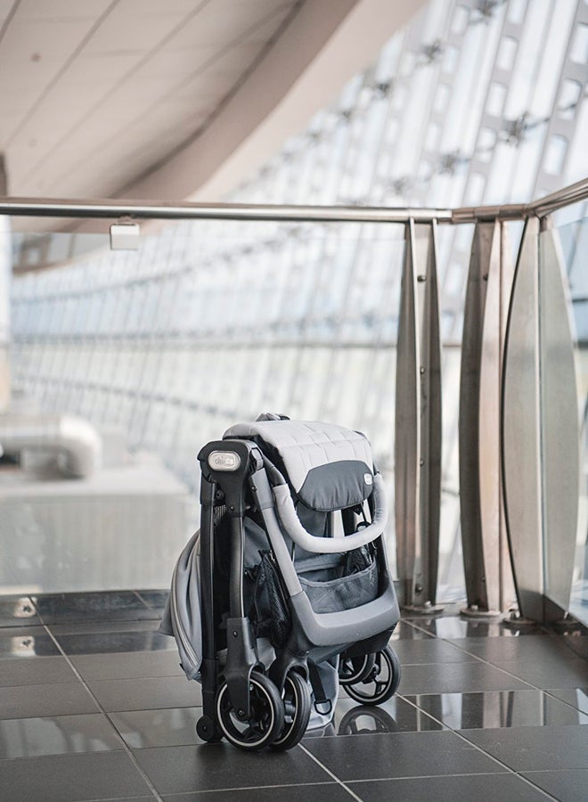 We Stroller 0M-5Y, Extraordinarily Compact, One-Hand Folding Mechanism, Extremely Light 5.5 Kg. With Rain Cover And Transport Bag, Black