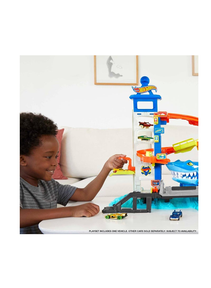 City Shark Escape Playset, Toy for Kids 4 Years Old & Older
