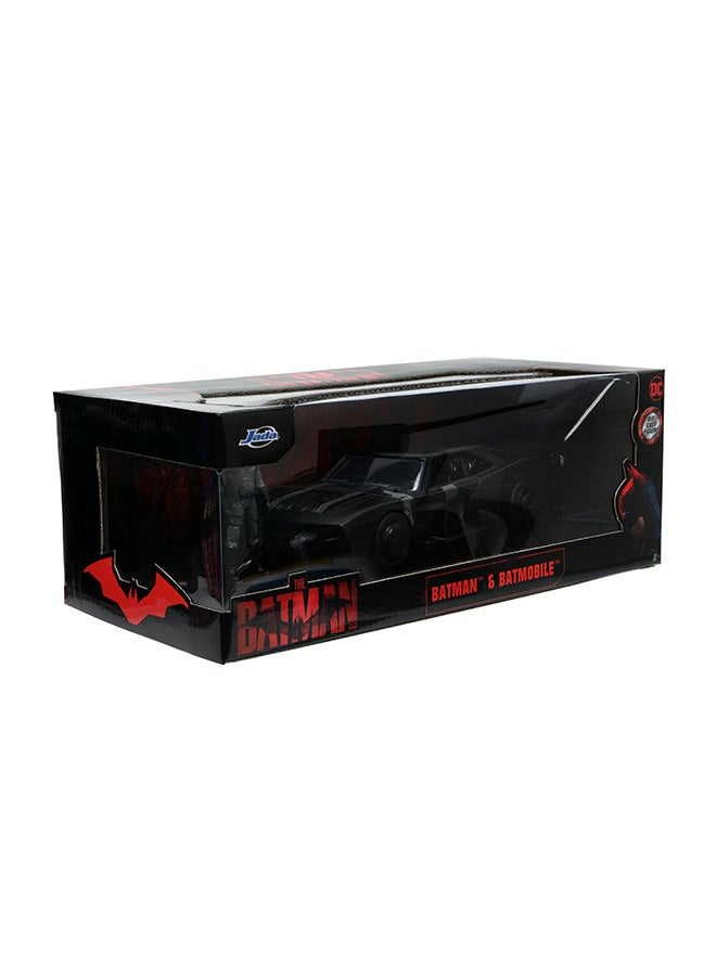 Batman Batmobile 1:24